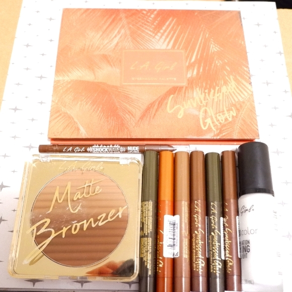 LA Girl Makeup 2pc La Girl Makeup Bundle 1 Poshmark